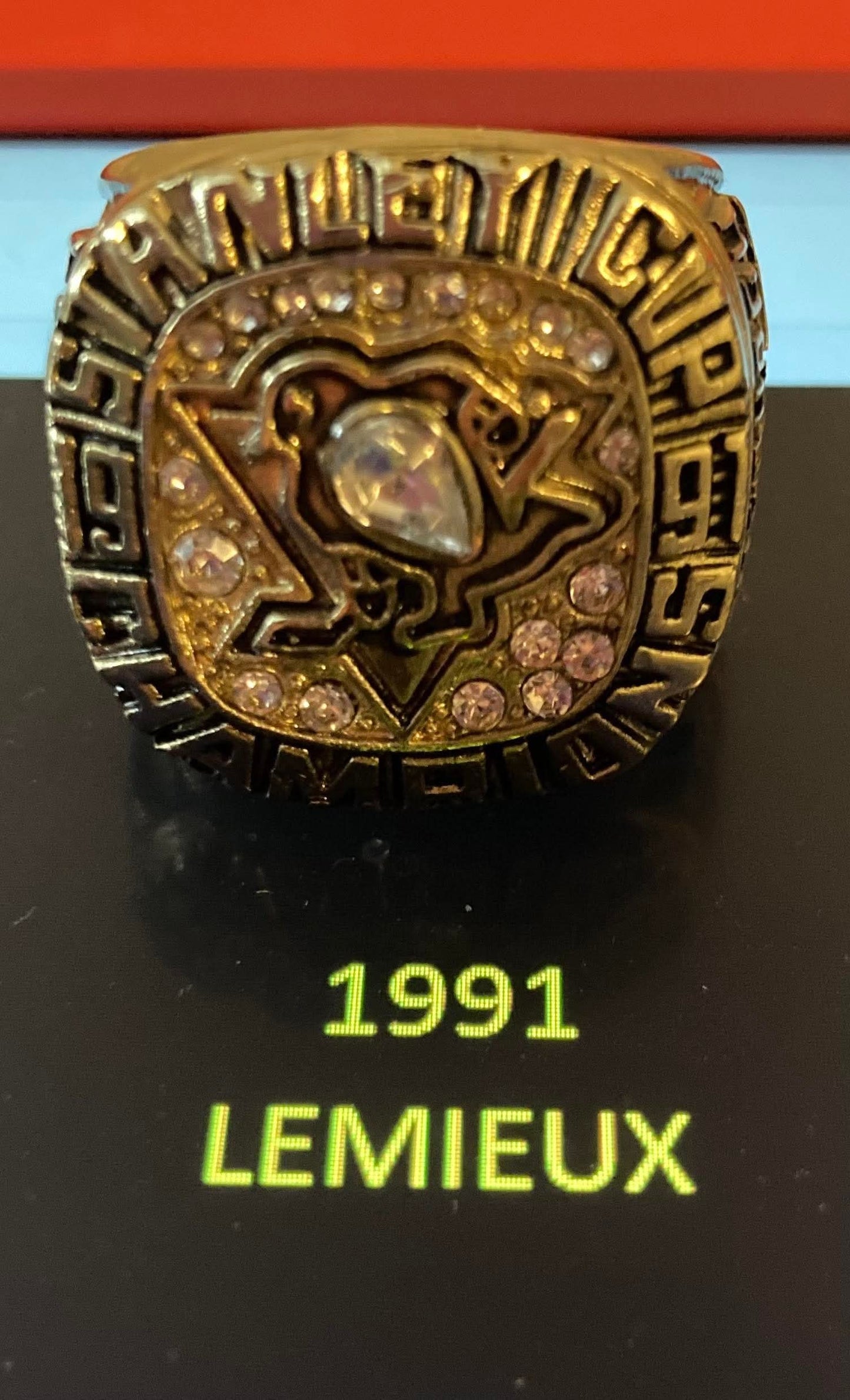NHL Pittsburgh Penguins Stanley Cup Replica Champion Ship Rings