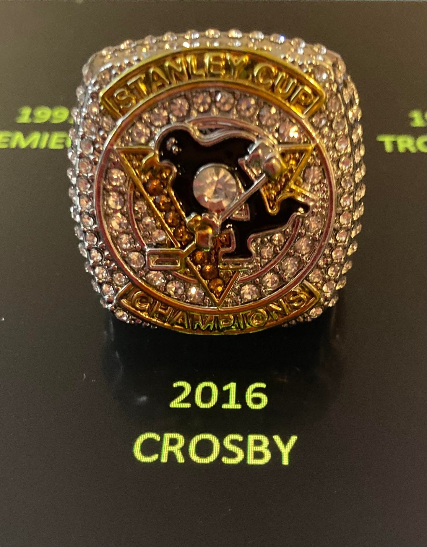 NHL Pittsburgh Penguins Stanley Cup Replica Champion Ship Rings