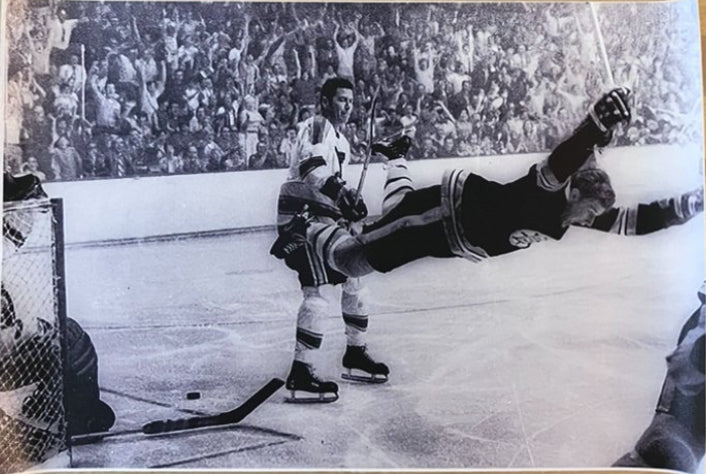 12x8 Canvas Prints Bobby Orr the Goal